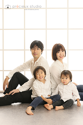 familyphoto_precieuxstudio_koutouminamisuna122002