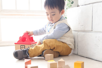 ハウススタジオでバースデーフォト 男の子のお誕生日記念写真 プレシュスタジオ撮影写真