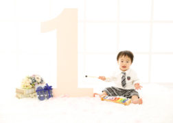 1歳のお誕生日記念写真