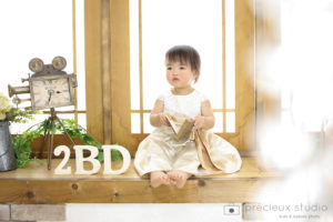 2bd 2歳のお誕生日記念写真撮影 こども写真館プレシュスタジオ 貸切型 データお渡し一軒家スタジオ お宮参り 卒業袴 七五三撮影に