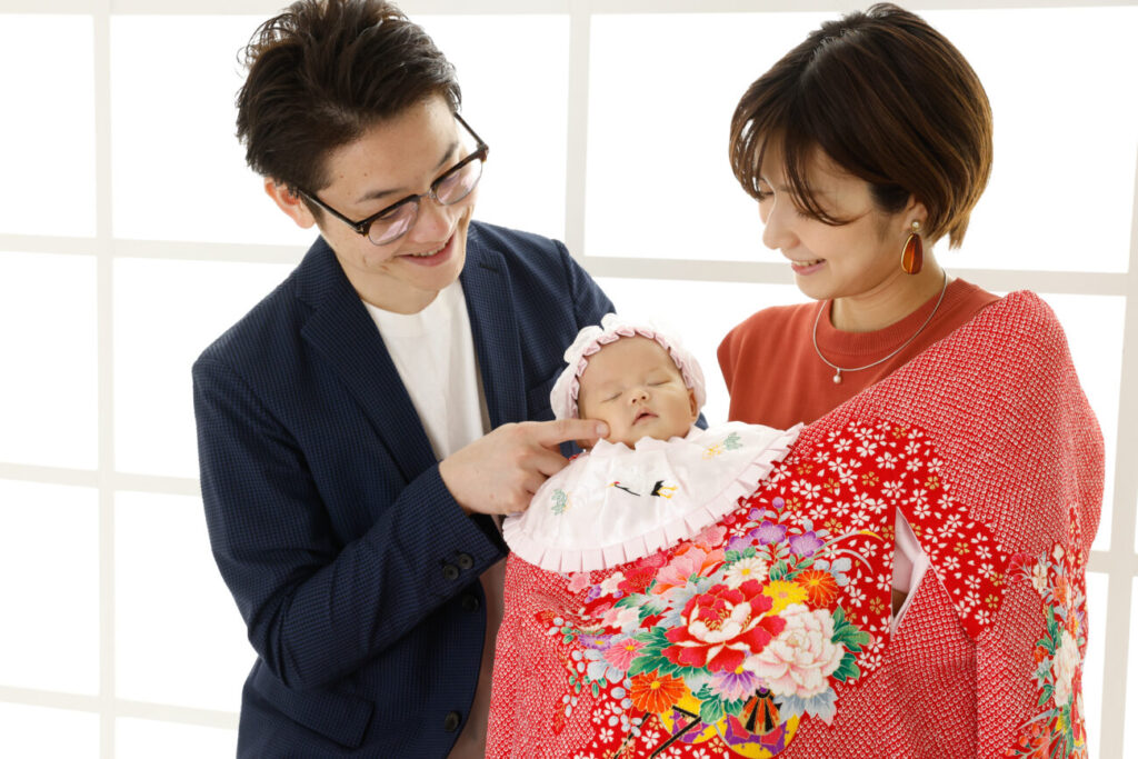 お宮参りの衣装はレンタルがおすすめ 赤ちゃんの祝い着を貸衣装にするメリット 貸切型写真館プレシュスタジオ