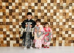 兄妹3人で着物の七五三記念写真撮影