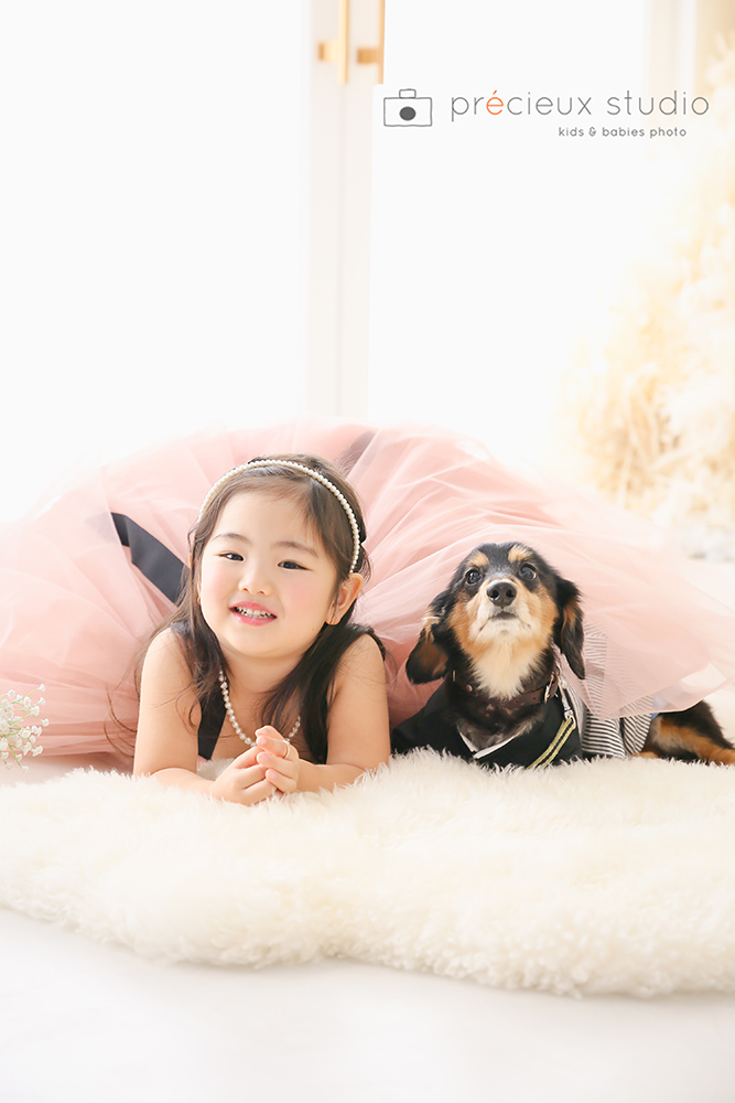 愛犬と一緒に七五三記念写真撮影