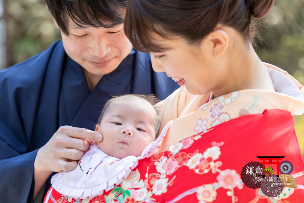 女の子のお宮参りはいつ 男の子と掛け着の違いや初穂料の相場 こども写真館プレシュスタジオ