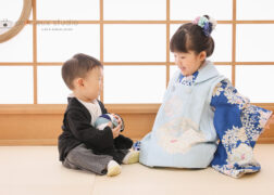 3歳七五三のお姉ちゃんと1歳お誕生日の弟で写真撮影