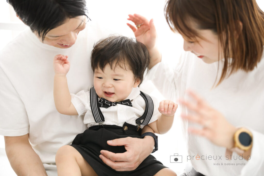 家族で1歳のお誕生日記念写真撮影