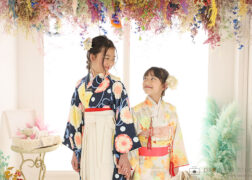 姉妹で七五三＆卒業式の記念写真撮影 華やかな着物姿で