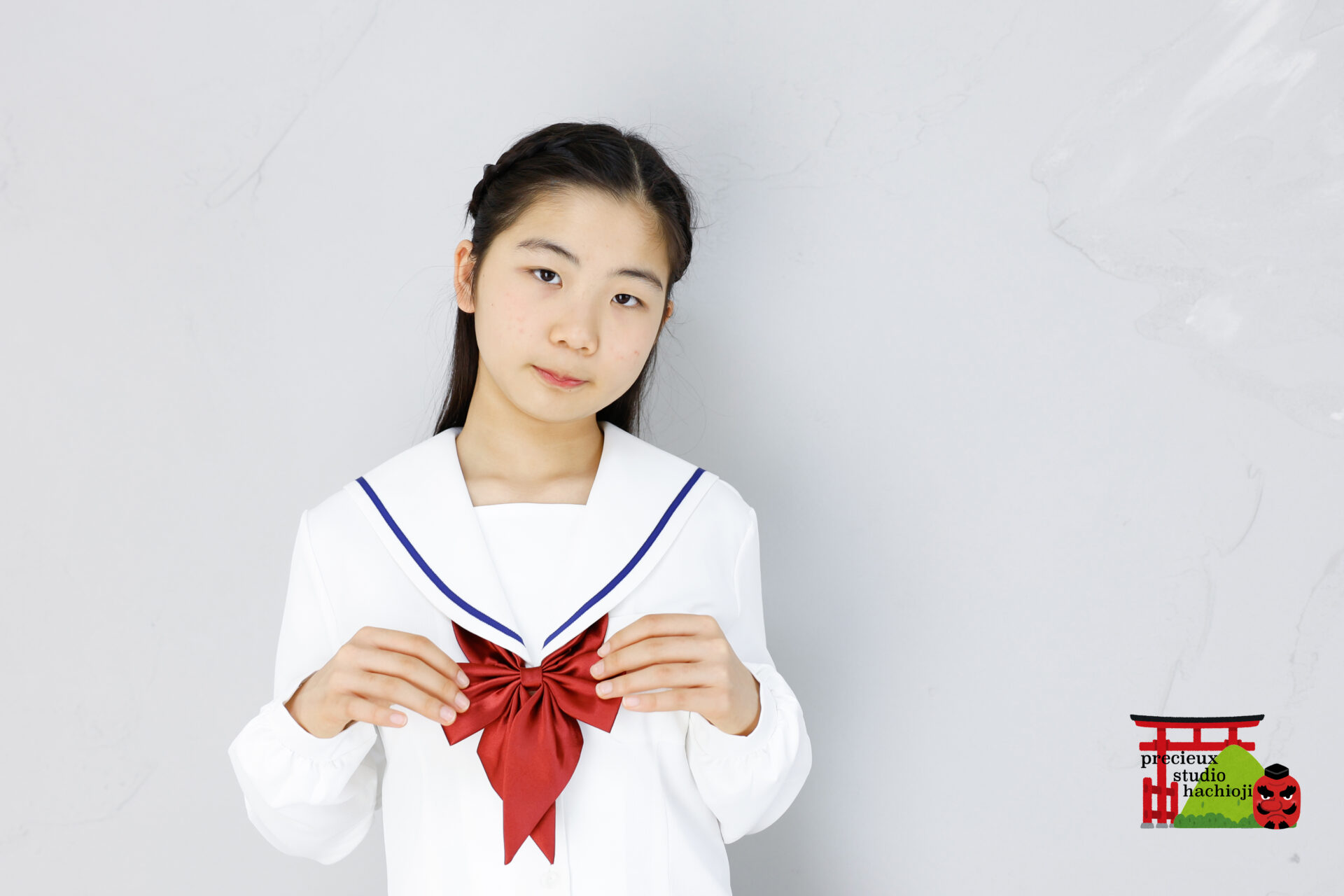 セーラー服　入学　記念写真 