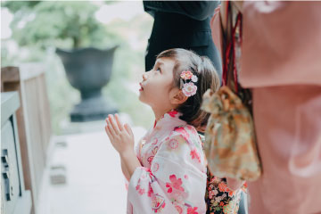 鎌倉鶴岡八幡宮への七五三参りにおすすめ 鎌倉出張撮影＋スタジオ撮影同日キャンペーン プレシュスタジオ鎌倉鶴岡八幡宮前店限定