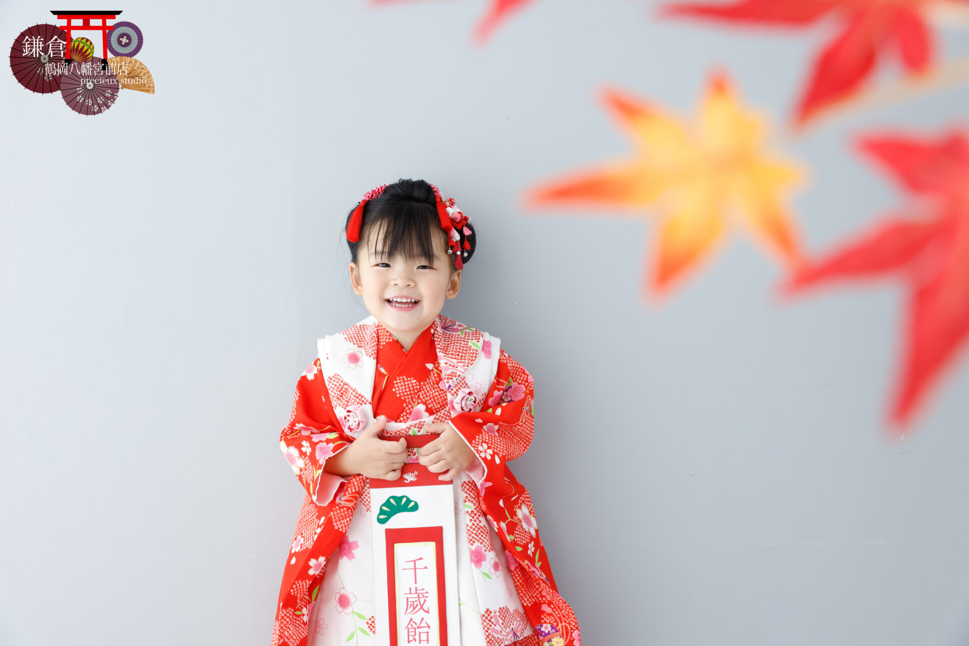 3歳の七五三記念写真＊新日本髪と真っ赤なお着物で撮影 ｜店舗ブログ